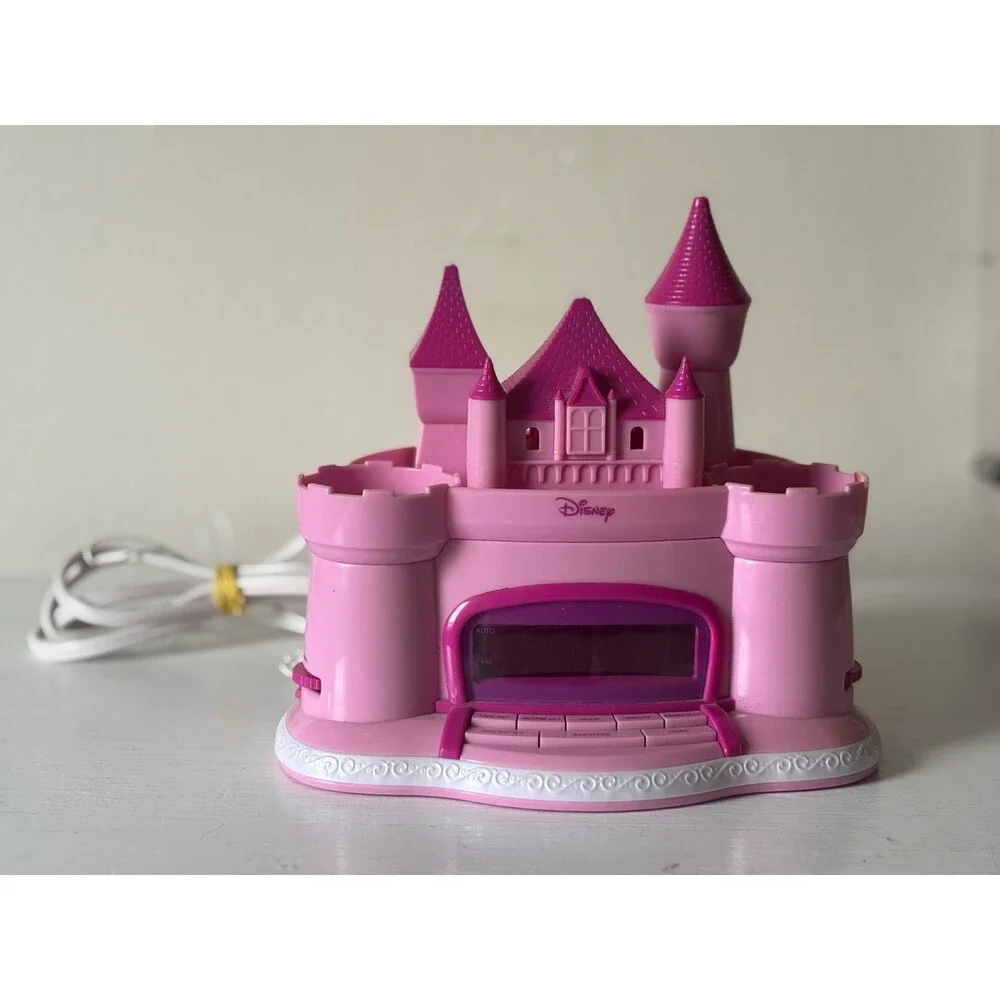 Rare 2007 Disney Princess Castle Alarm Clock AM/FM Radio Stars Projector Pink